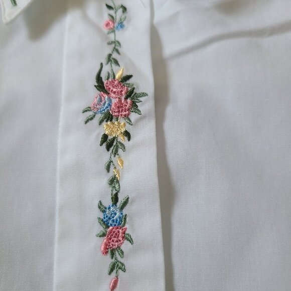 Vintage 90s Tabi International Button Down Shirt - Pink Rose Bouquet Embroidery - Picture 2 of 6
